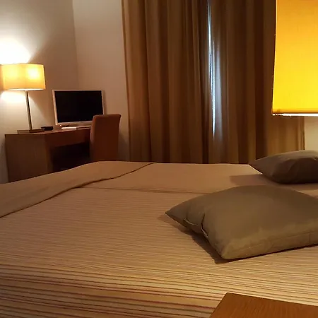 Hotel Jose Alberto 3*